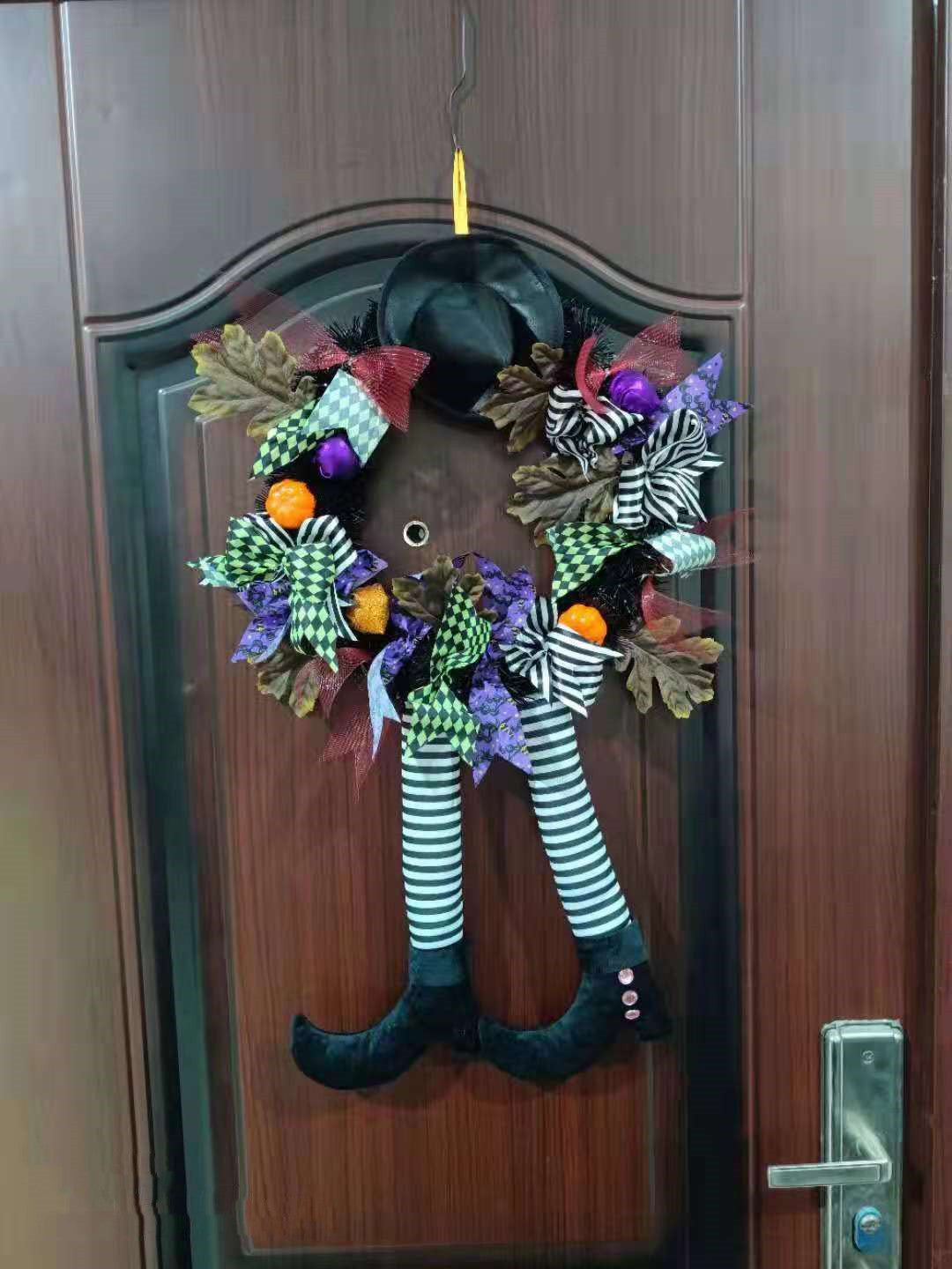 Holiday Door Wreath