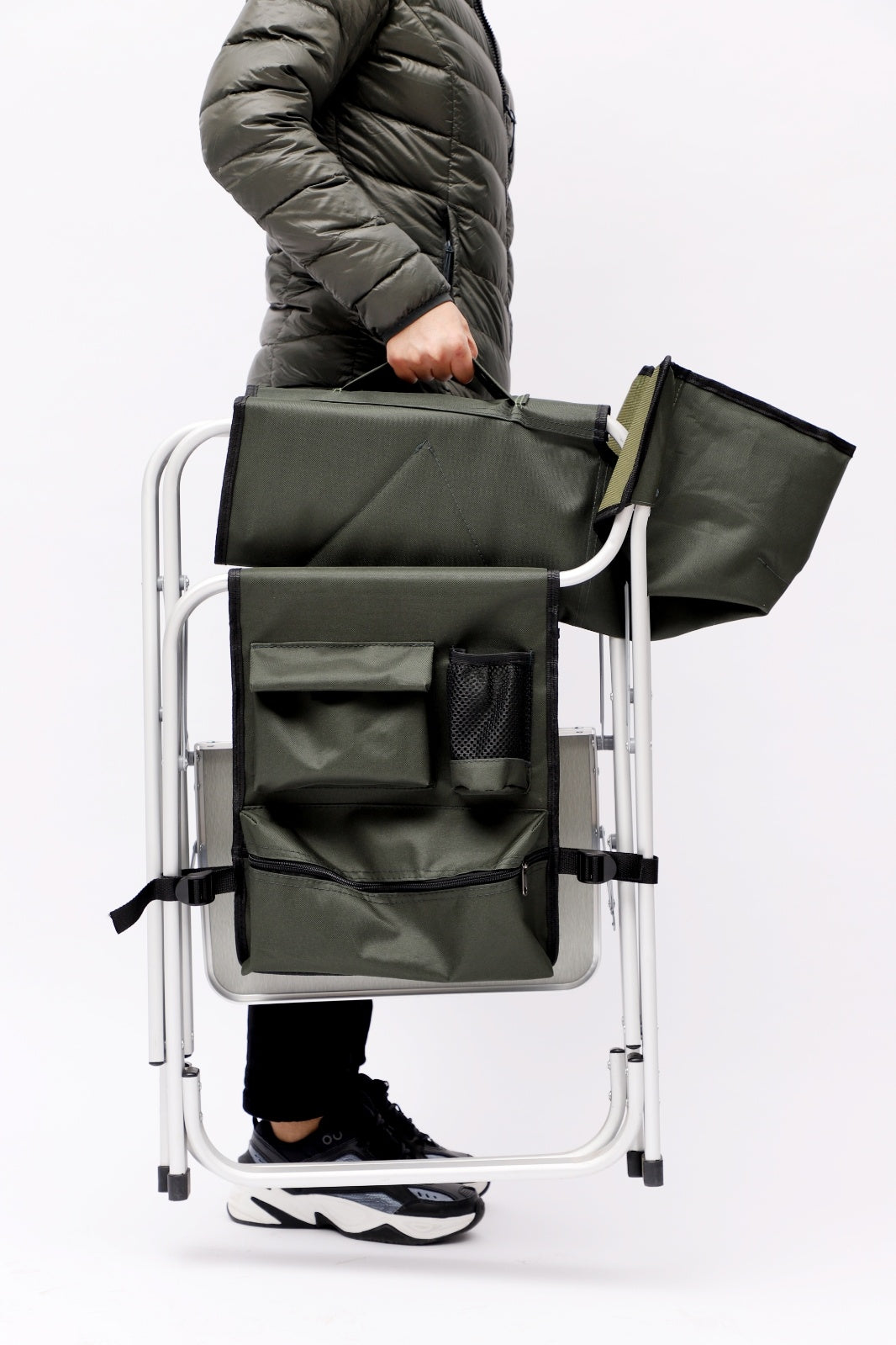 Lightweight Padded Folding Chair with Side Table & Storage