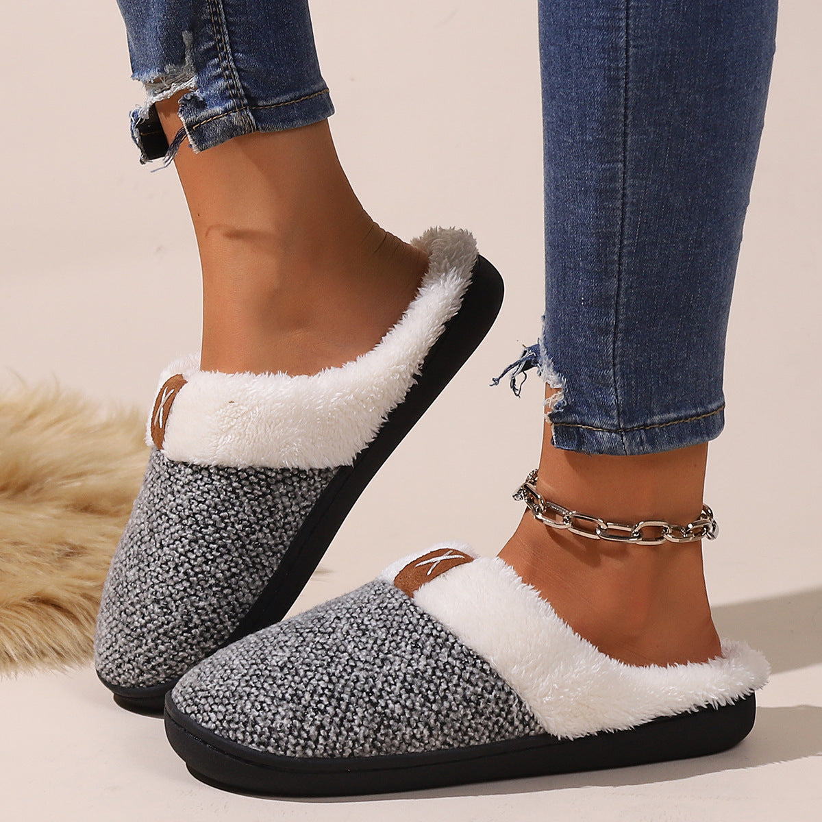 #33 - Unisex Plush Winter Slippers