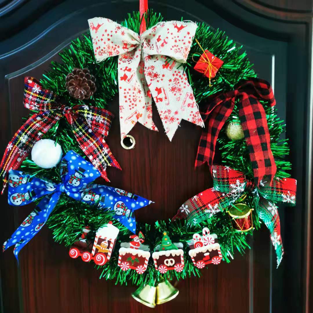 Holiday Door Wreath