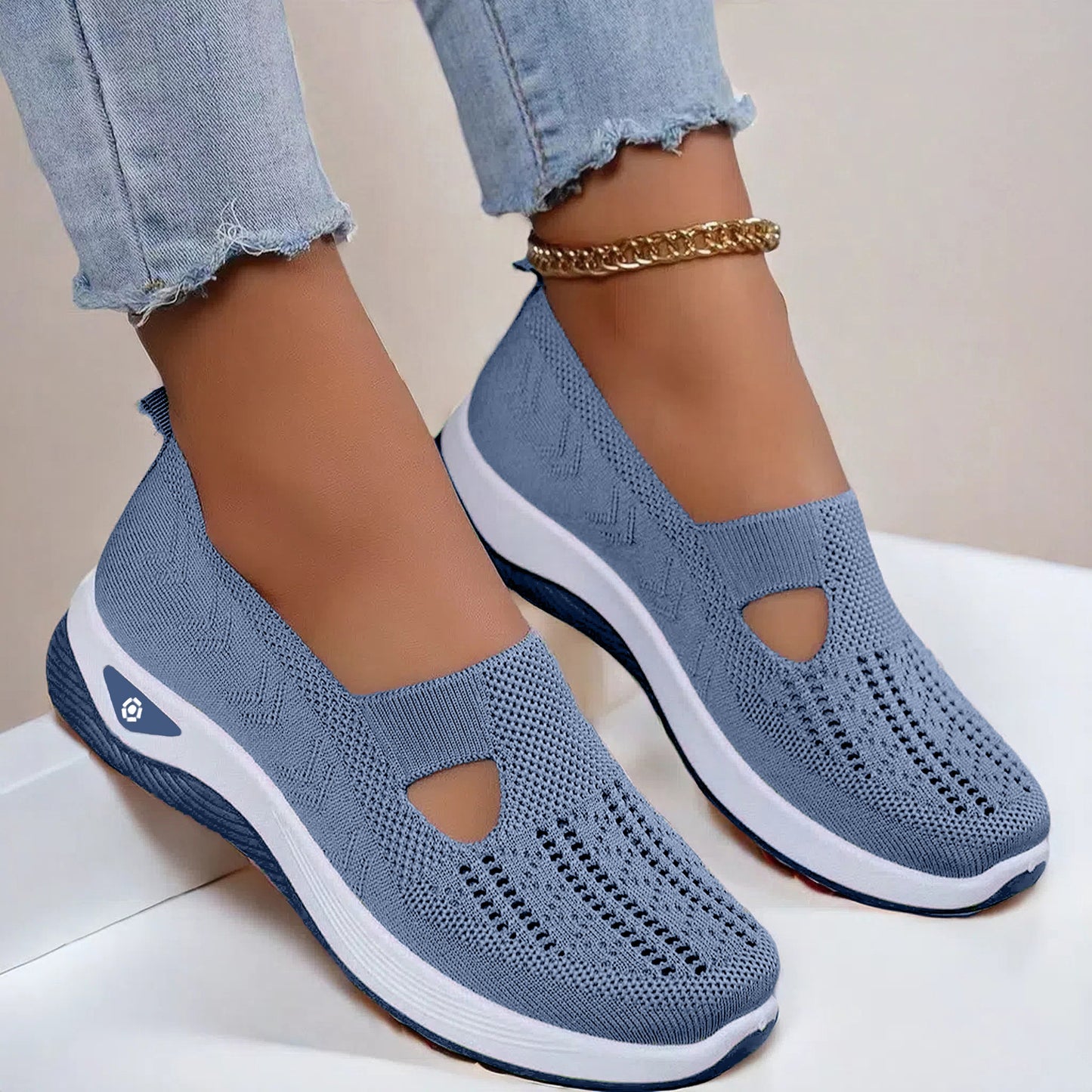 Women's Mesh Breathable Non-slip Flat  Soft Bottom Shoes